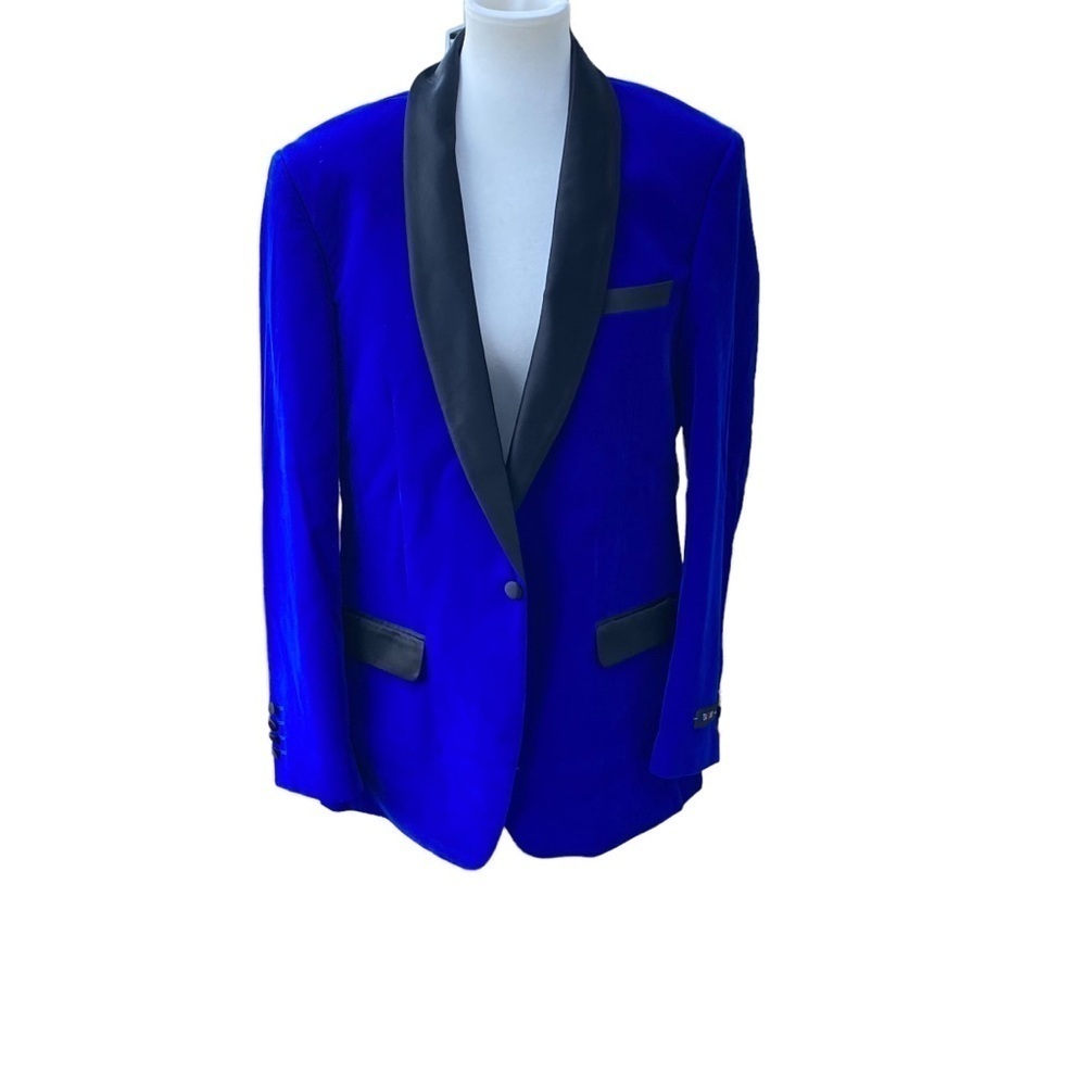 Bespoke Tazzio velour blue tuxedo jacket slim fit with‎ matching bow tie sz med
